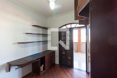 Casa à venda com 300m², 5 quartos e 5 vagas Casa à venda com 300m², 5 quartos e 5 vagasQuarto 3