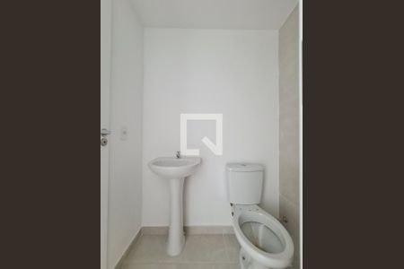 Apartamento para alugar com 48m², 2 quartos e sem vaga Apartamento para alugar com 48m², 2 quartos e sem vagaBanheiro Social