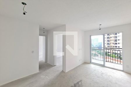 Sala de apartamento para alugar com 2 quartos, 48m² em Del Castilho, Rio de Janeiro