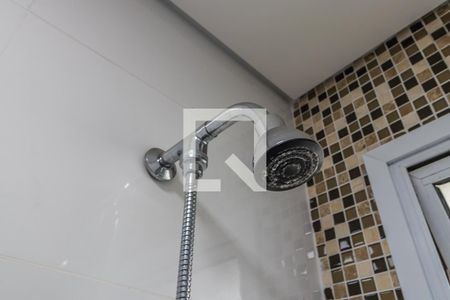 Apartamento à venda com 70m², 2 quartos e 2 vagas Apartamento à venda com 70m², 2 quartos e 2 vagasDetalhe do Banheiro da Suíte