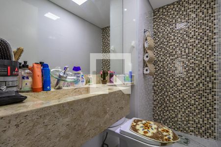 Apartamento à venda com 70m², 2 quartos e 2 vagas Apartamento à venda com 70m², 2 quartos e 2 vagasBanheiro Social