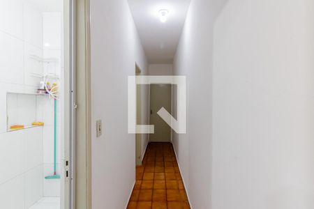 Corredor de casa à venda com 2 quartos, 100m² em Vila Nair, São Paulo