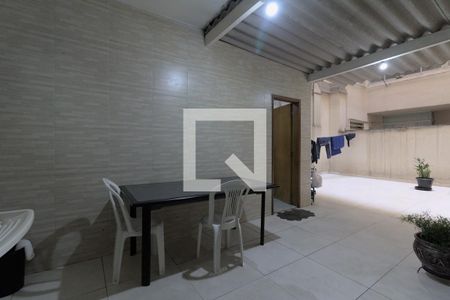 Apartamento à venda com 188m², 2 quartos e sem vaga Apartamento à venda com 188m², 2 quartos e sem vagaÁrea de Serviço