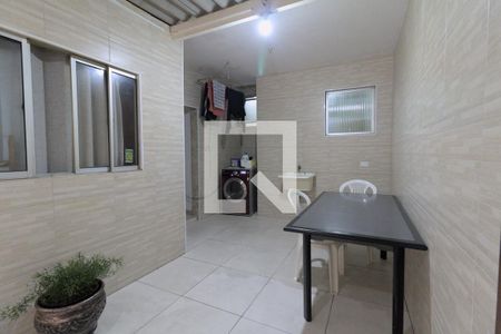 Apartamento à venda com 188m², 2 quartos e sem vaga Apartamento à venda com 188m², 2 quartos e sem vagaÁrea de Serviço