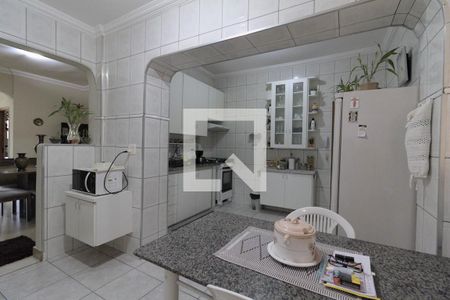 Apartamento à venda com 188m², 2 quartos e sem vaga Apartamento à venda com 188m², 2 quartos e sem vagaCozinha