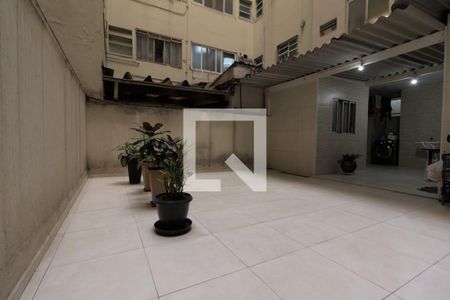 Apartamento à venda com 188m², 2 quartos e sem vaga Apartamento à venda com 188m², 2 quartos e sem vagaQuintal