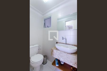 Lavabo de apartamento para alugar com 3 quartos, 98m² em Gonzaga, Santos