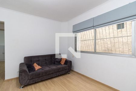 Sala de apartamento para alugar com 1 quarto, 45m² em Chácara das Pedras, Porto Alegre