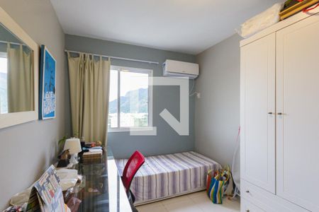 Quarto 2 de apartamento para alugar com 2 quartos, 75m² em Jacarepaguá, Rio de Janeiro