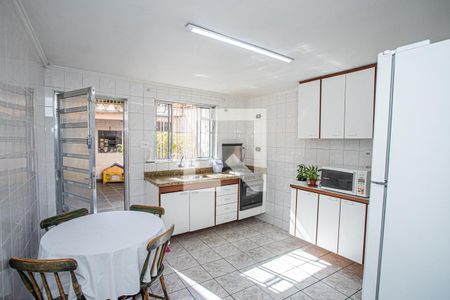 Casa à venda com 115m², 2 quartos e 1 vaga Casa à venda com 115m², 2 quartos e 1 vagaCozinha