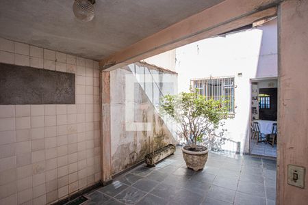 Casa à venda com 115m², 2 quartos e 1 vaga Casa à venda com 115m², 2 quartos e 1 vagaQuintal