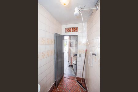 Casa à venda com 115m², 2 quartos e 1 vaga Casa à venda com 115m², 2 quartos e 1 vagaBanheiro de Serviço