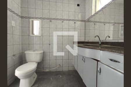 Apartamento para alugar com 88m², 3 quartos e sem vagaBanheiro