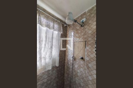 Banheiro de casa para alugar com 1 quarto, 100m² em Jardim Trianon, Taboão da Serra