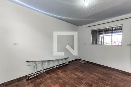 Quarto de casa para alugar com 1 quarto, 100m² em Jardim Trianon, Taboão da Serra