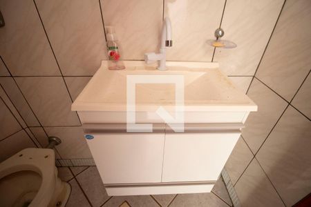 Lavabo de casa para alugar com 3 quartos, 121m² em Setor Goiânia 2, Goiânia