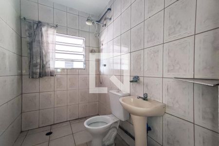 Banheiro de casa para alugar com 1 quarto, 50m² em Jardim Trianon, Taboão da Serra