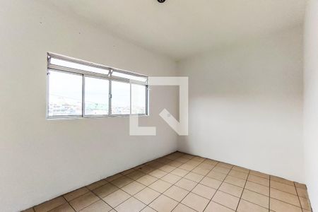 Quarto de casa para alugar com 1 quarto, 50m² em Jardim Trianon, Taboão da Serra