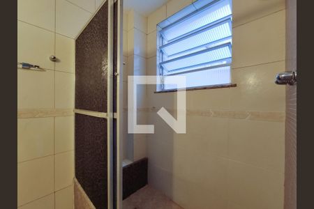 Apartamento à venda com 130m², 3 quartos e 1 vaga Apartamento à venda com 130m², 3 quartos e 1 vagaBanheiro da Suíte