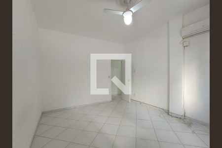 Apartamento à venda com 130m², 3 quartos e 1 vaga Apartamento à venda com 130m², 3 quartos e 1 vagaQuarto 1