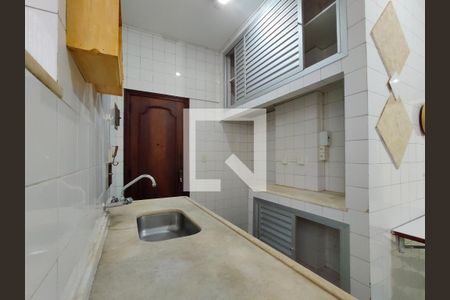 Apartamento à venda com 130m², 3 quartos e 1 vaga Apartamento à venda com 130m², 3 quartos e 1 vagaCozinha