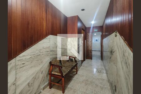 Apartamento à venda com 130m², 3 quartos e 1 vaga Apartamento à venda com 130m², 3 quartos e 1 vagaFachada e portaria