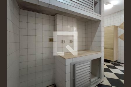 Apartamento à venda com 130m², 3 quartos e 1 vaga Apartamento à venda com 130m², 3 quartos e 1 vagaCozinha