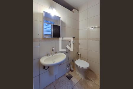 Apartamento à venda com 130m², 3 quartos e 1 vaga Apartamento à venda com 130m², 3 quartos e 1 vagaBanheiro da Suíte