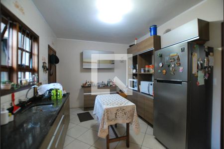 Casa à venda com 222m², 5 quartos e 2 vagasCozinha