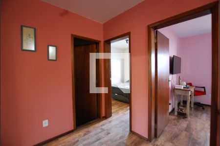 Casa à venda com 222m², 5 quartos e 2 vagasHall