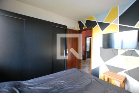 Casa à venda com 222m², 5 quartos e 2 vagasQuarto 1