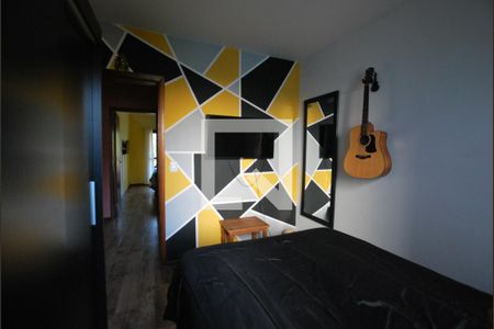 Casa à venda com 222m², 5 quartos e 2 vagasQuarto 1