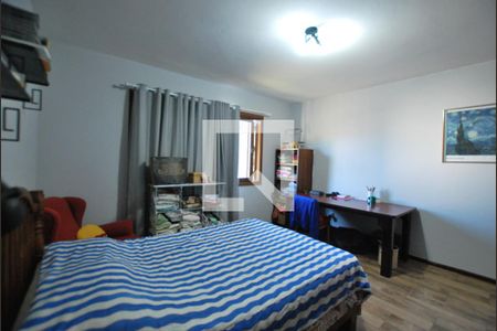 Casa à venda com 222m², 5 quartos e 2 vagasSuíte