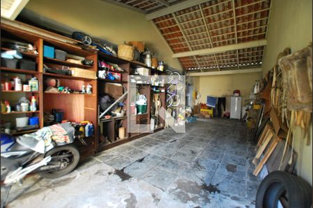 Casa à venda com 222m², 5 quartos e 2 vagasGaragem