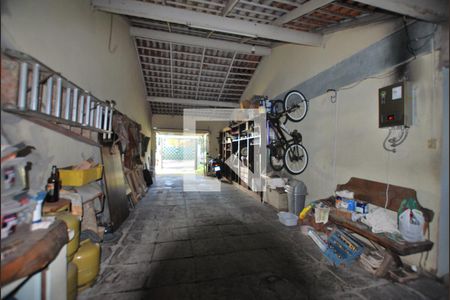 Casa à venda com 222m², 5 quartos e 2 vagasGaragem