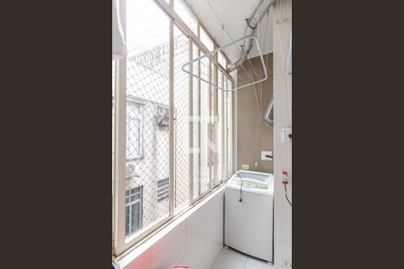 Apartamento à venda com 168m², 3 quartos e 1 vaga Apartamento à venda com 168m², 3 quartos e 1 vagaLavanderia