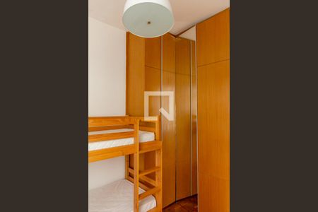Apartamento à venda com 168m², 3 quartos e 1 vaga Apartamento à venda com 168m², 3 quartos e 1 vagaQuarto 2