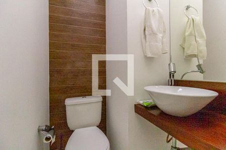 Apartamento à venda com 168m², 3 quartos e 1 vaga Apartamento à venda com 168m², 3 quartos e 1 vagaLavabo