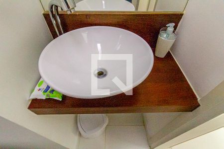 Apartamento à venda com 168m², 3 quartos e 1 vaga Apartamento à venda com 168m², 3 quartos e 1 vagaLavabo
