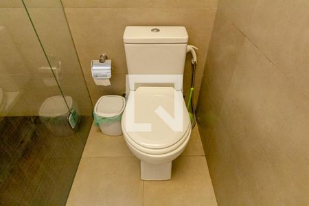Apartamento à venda com 168m², 3 quartos e 1 vaga Apartamento à venda com 168m², 3 quartos e 1 vagaBanheiro 1