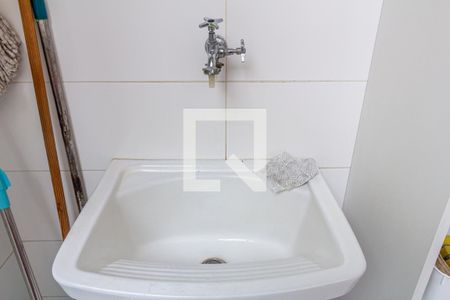 Apartamento à venda com 168m², 3 quartos e 1 vaga Apartamento à venda com 168m², 3 quartos e 1 vagaLavanderia