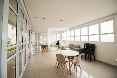 Apartamento para alugar com 39m², 2 quartos e 1 vagaÁrea comum - Salão de festas