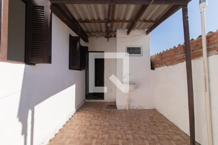 Casa para alugar com 60m², 2 quartos e 1 vagaÁrea de Serviço