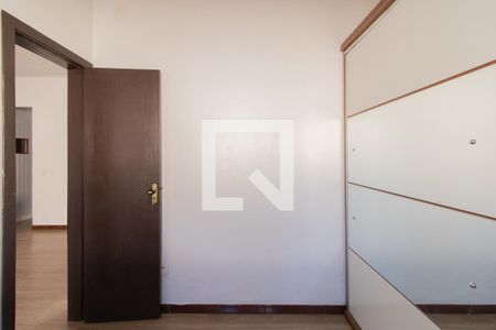 Quarto 2 de casa para alugar com 2 quartos, 60m² em Partenon, Porto Alegre