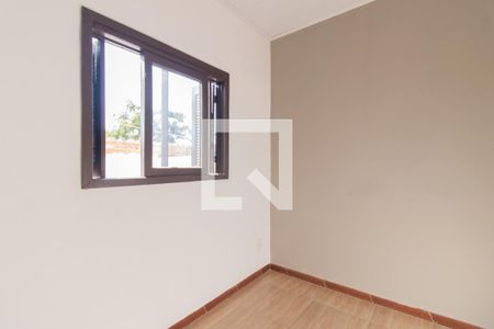 Quarto 1 de casa para alugar com 2 quartos, 60m² em Partenon, Porto Alegre