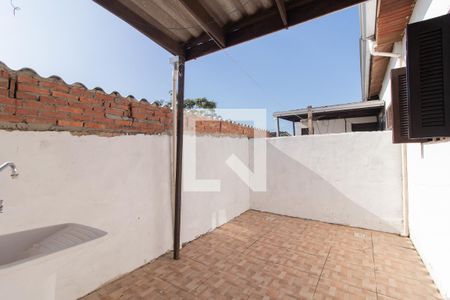 Casa para alugar com 60m², 2 quartos e 1 vagaÁrea de Serviço