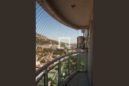 Varanda de apartamento para alugar com 3 quartos, 71m² em Centro, Nova Iguaçu