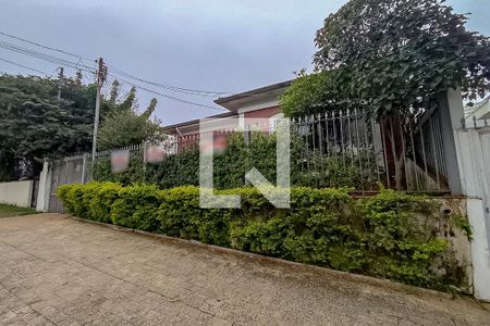 Casa à venda com 140m², 3 quartos e 8 vagasFachada