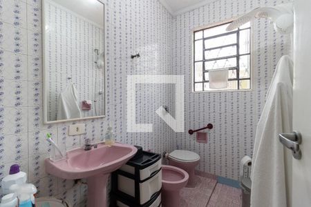 Casa à venda com 140m², 3 quartos e 8 vagasBanheiro 2