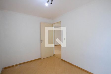 Quarto 1 de apartamento para alugar com 2 quartos, 54m² em Jardim Caiapia, Cotia